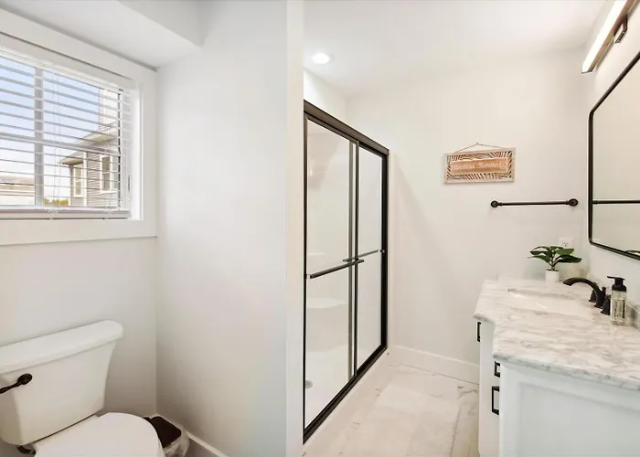 Coastal Comfort 203