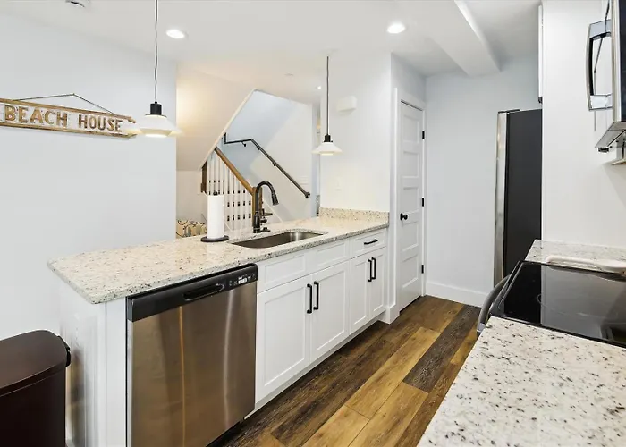 Coastal Comfort 203 *